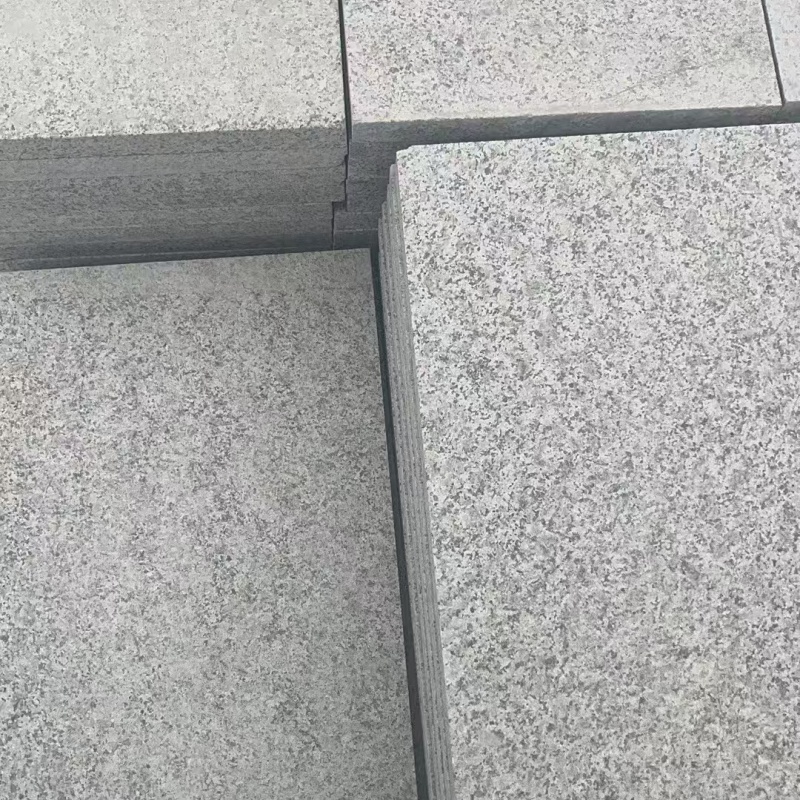 日照芝麻白地铺石石材厂家